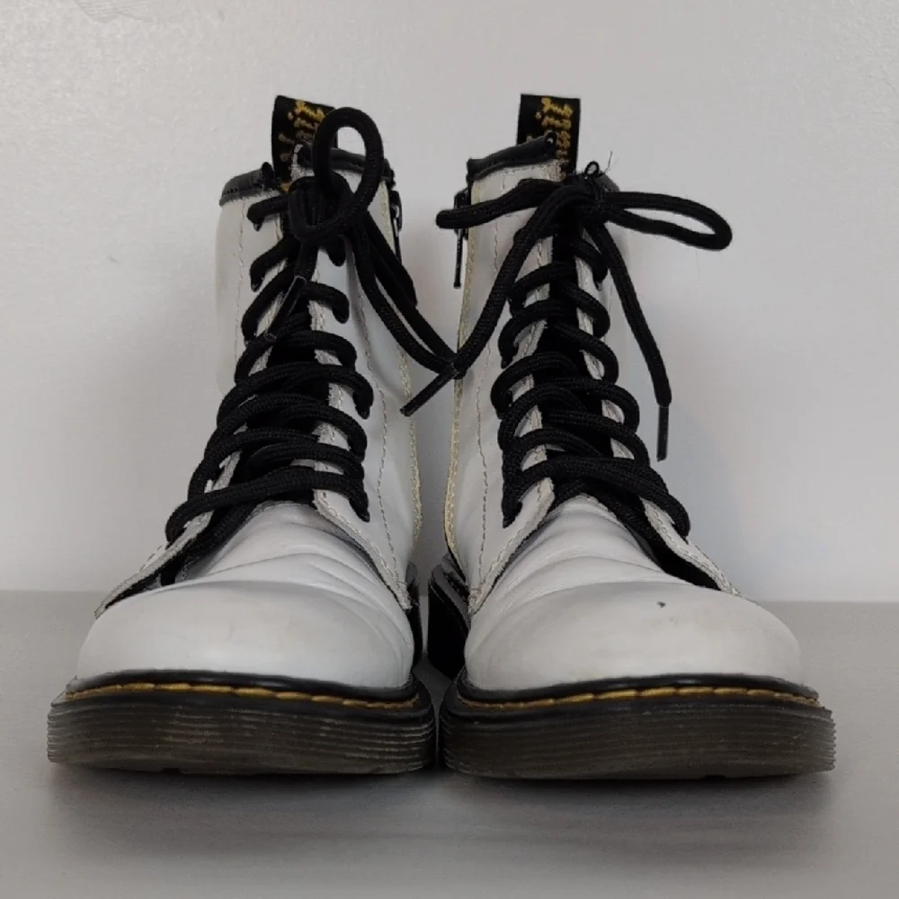 Dr. Martens AirWair Zavala Boots
